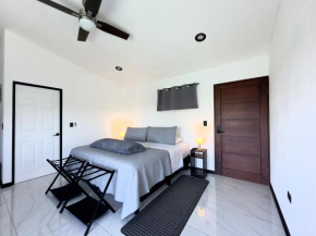 Black & White Apartments